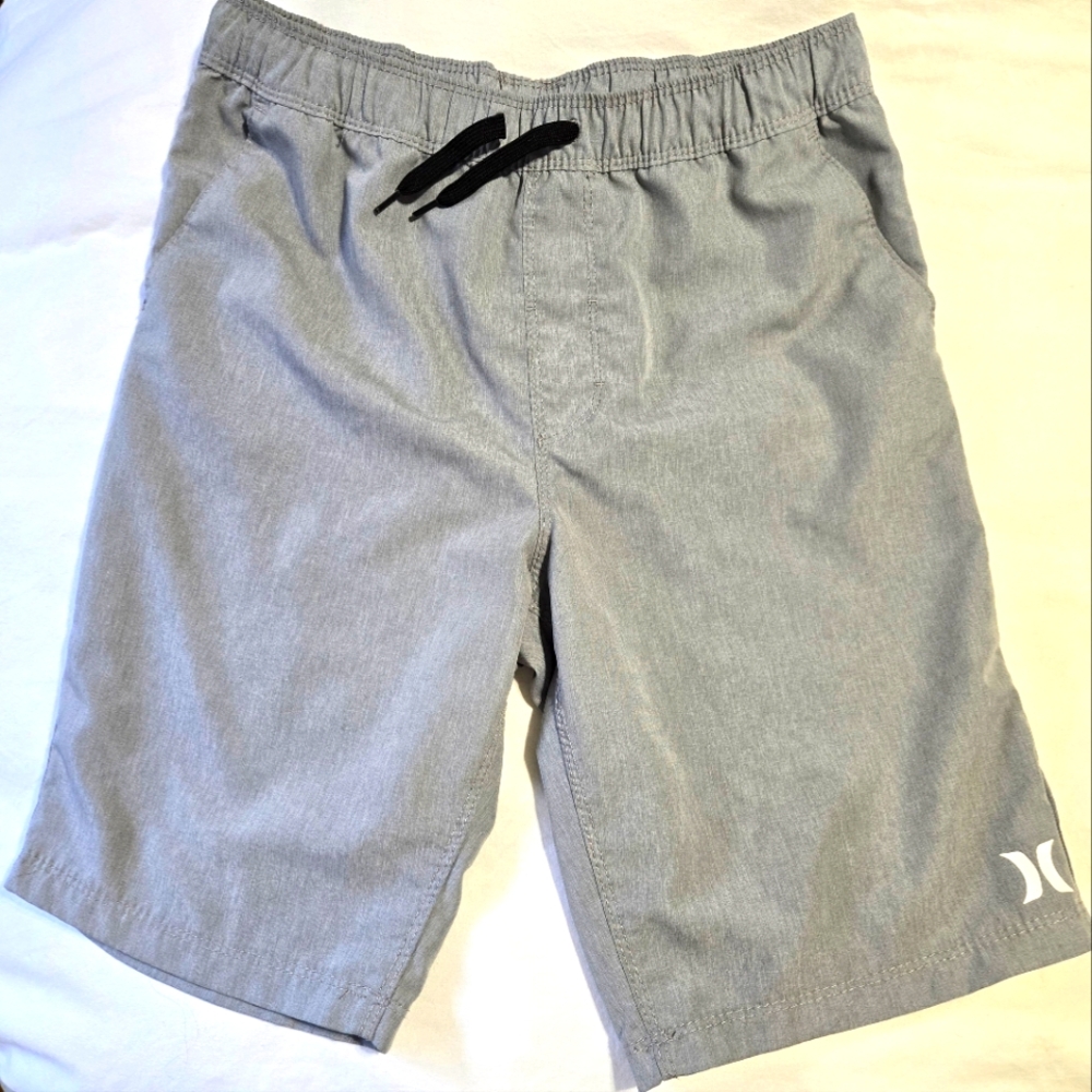 Hurley Grey Shorts, Kids L